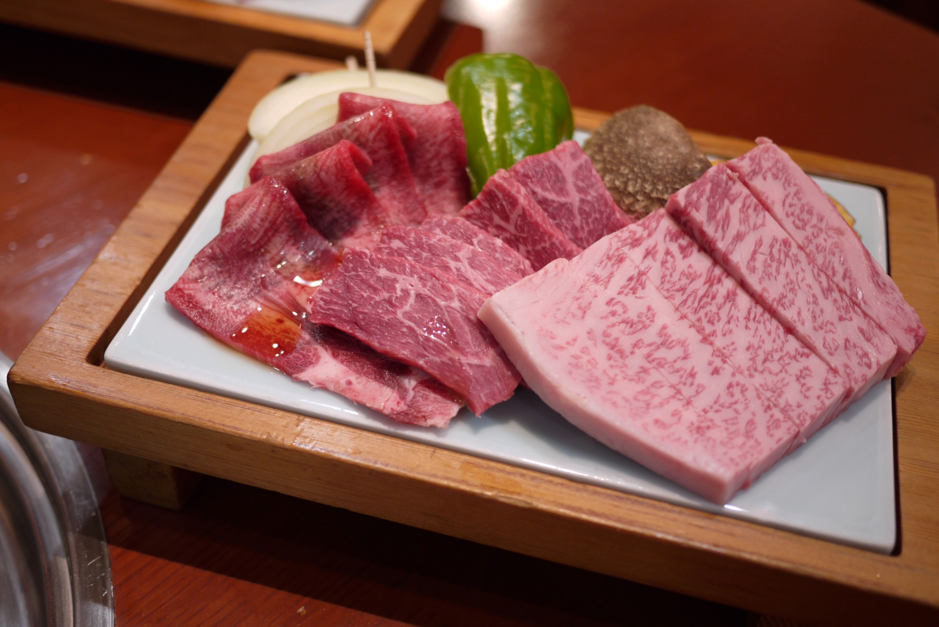 【ふるさと納税】岐阜県の『飛騨牛』ローストビーフで乾杯！